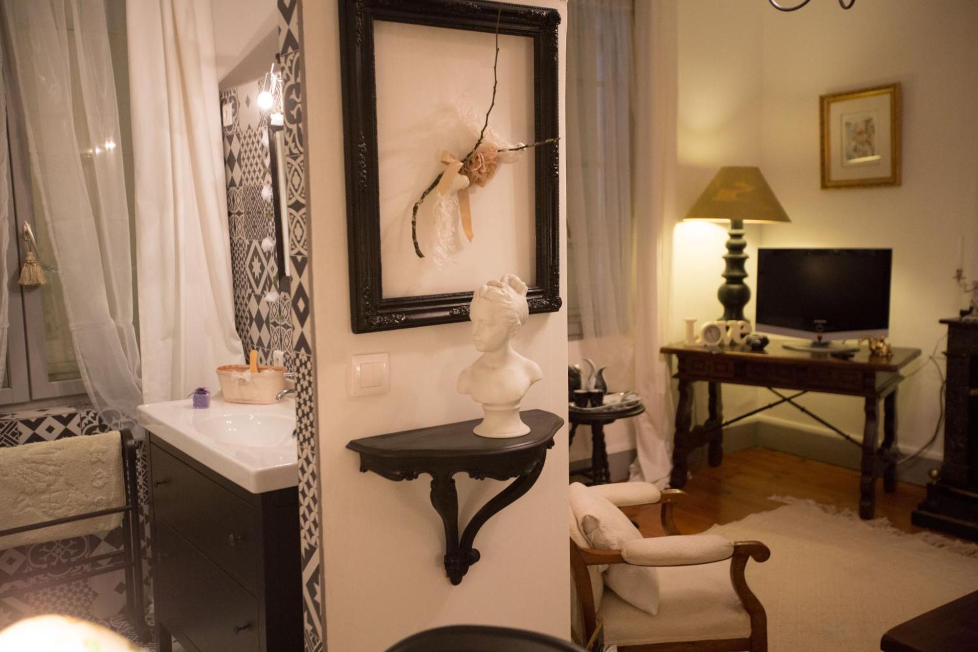 Le Grand Echiquier Hotel Coutras Ngoại thất bức ảnh